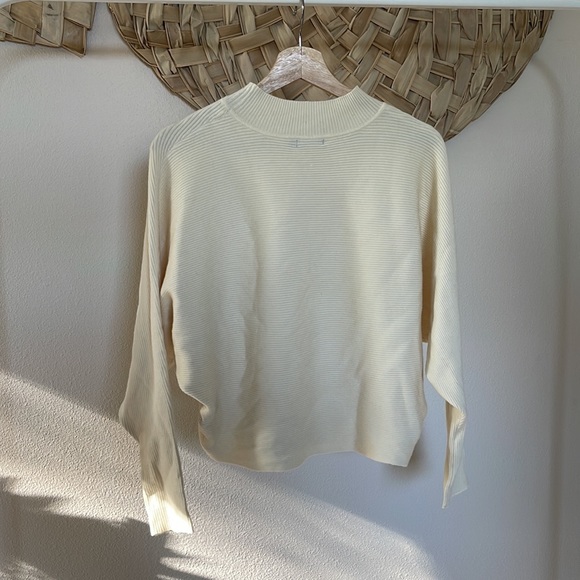 Francescas Ivory Sweater - Picture 4 of 4